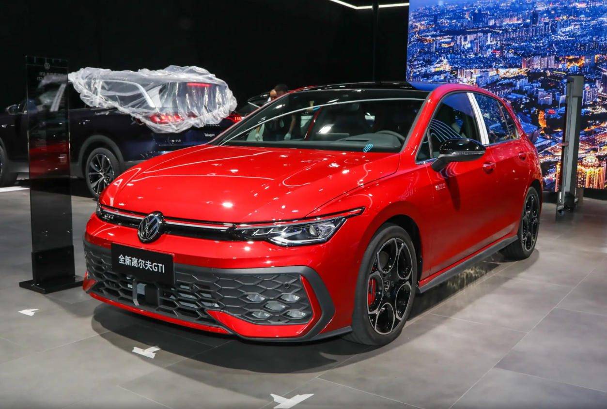 13萬級凌渡GTS對比20萬級高爾夫GTi,上汽大眾比一汽良心嗎?