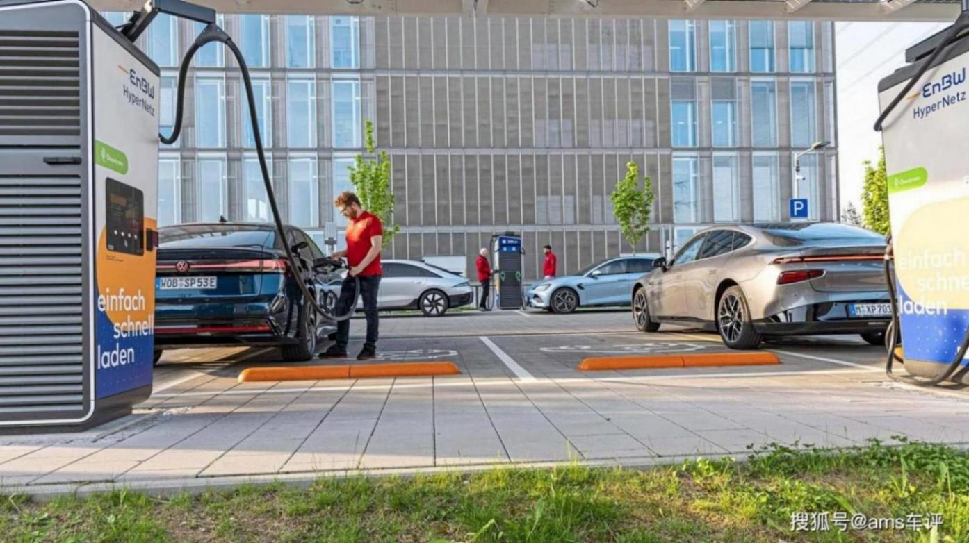 新興品牌VS傳統強者,中國新興代表能否戰勝老牌競爭者?