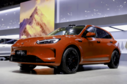 智慧重塑豪華,問界攜全家族車型驚艷亮相2025重慶智博會 智慧重塑豪華,問界攜全家族車型驚艷亮相2025重慶智博會