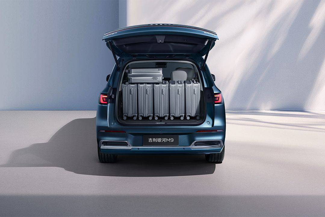 用理想L8一半的價格買理想L8 限時17.38萬起 吉利銀河M9正式上市