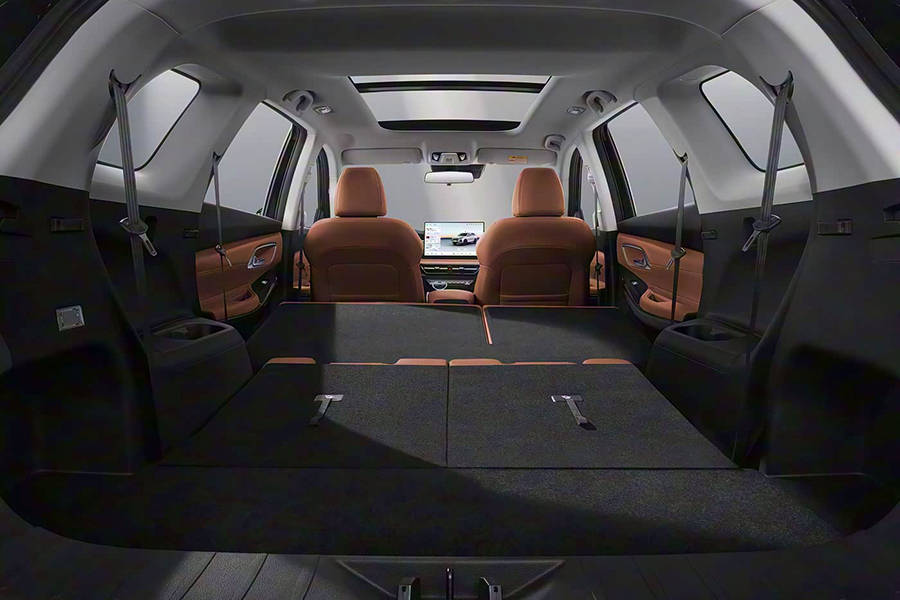 提供5座/7座車型 新款長安CS75 PRO限時7.59萬起